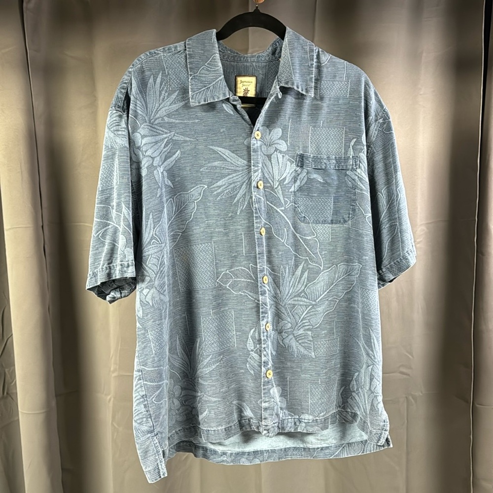 Jamaica Jaxx Men’s Silk Hawaiian Shirt